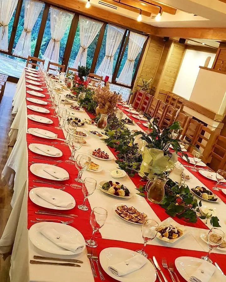 Hotel Alpin Llogara Dukat
