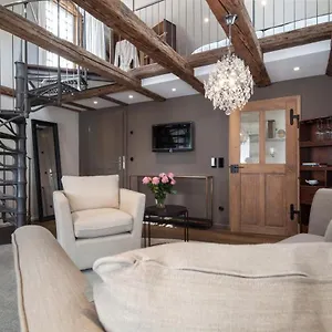 **** Hotel Boutique - Adara Germany